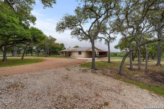1267 RIVER BEND DR Blanco, TX 78606