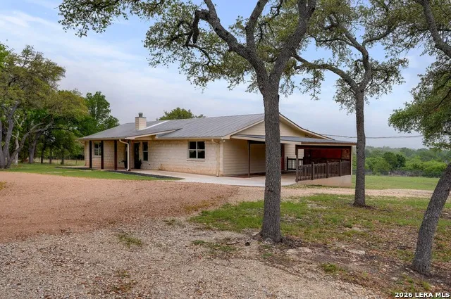 1267 RIVER BEND DR Blanco, TX 78606