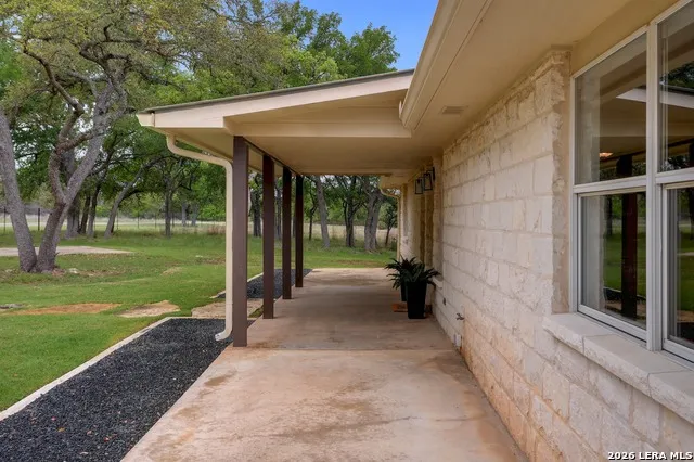 1267 RIVER BEND DR Blanco, TX 78606