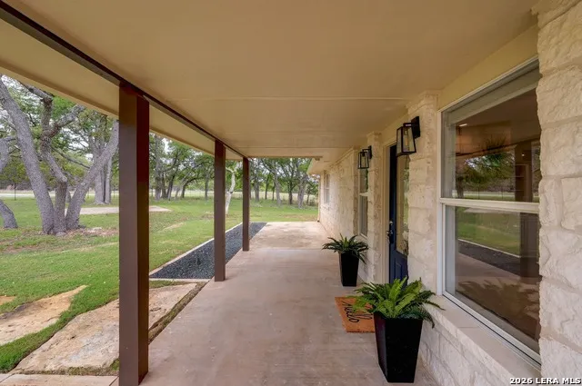 1267 RIVER BEND DR Blanco, TX 78606