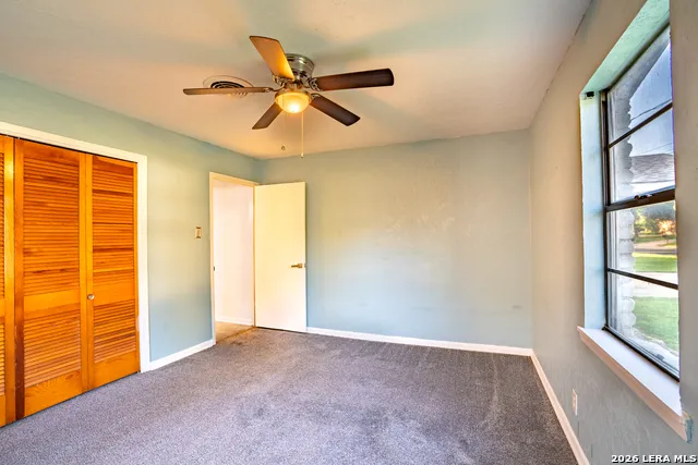 1107 Donna Kay Dr. Kerrville, TX 78028