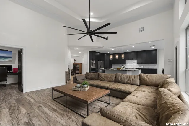 3123 SABLE CRK San Antonio, TX 78259