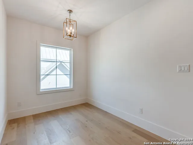 103 E WILDWOOD #B San Antonio, TX 78212