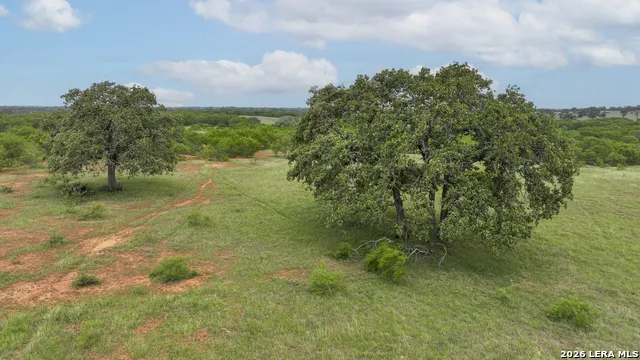 10 Patriot Circle Luling, TX 78648
