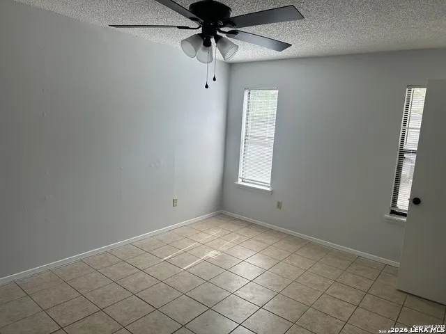 401 W Adams Pleasanton, TX 78064