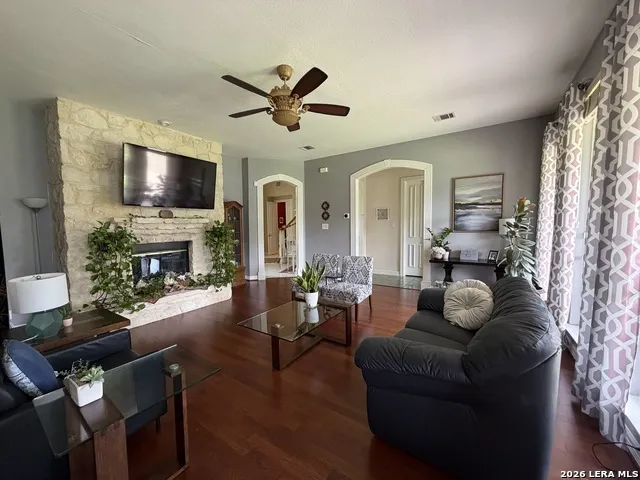 7537 Steeple San Antonio, TX 78256