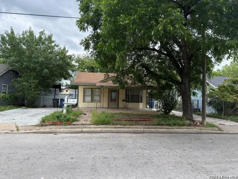 122 Tipton