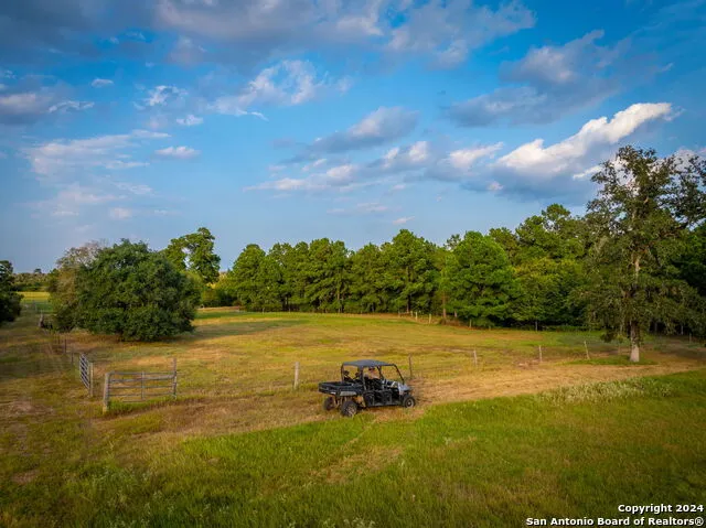 1031 Angel Lake Estates Alleyton, TX 78935