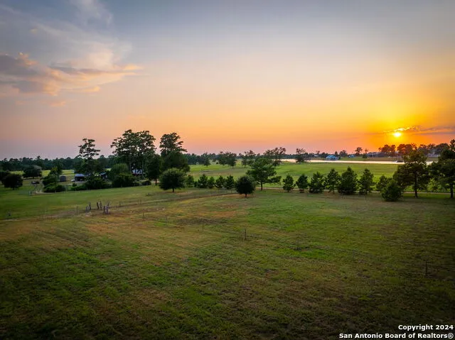 1031 Angel Lake Estates Alleyton, TX 78935