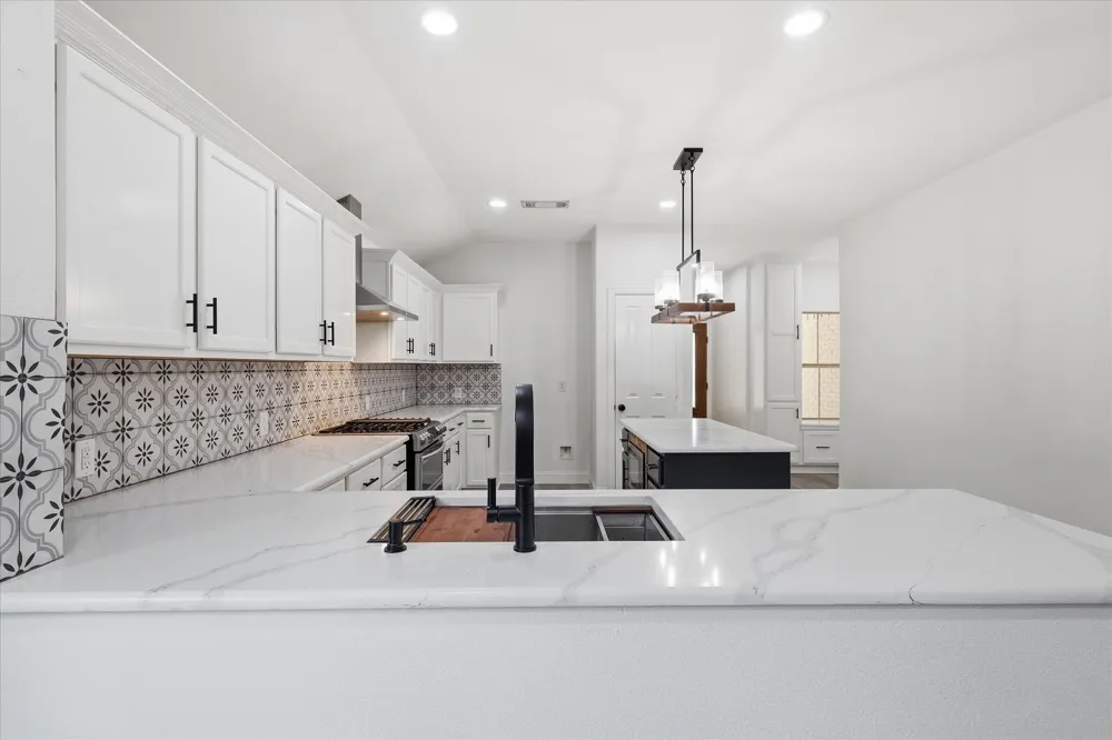 5608 Millers Creek Drive Argyle, TX 76226