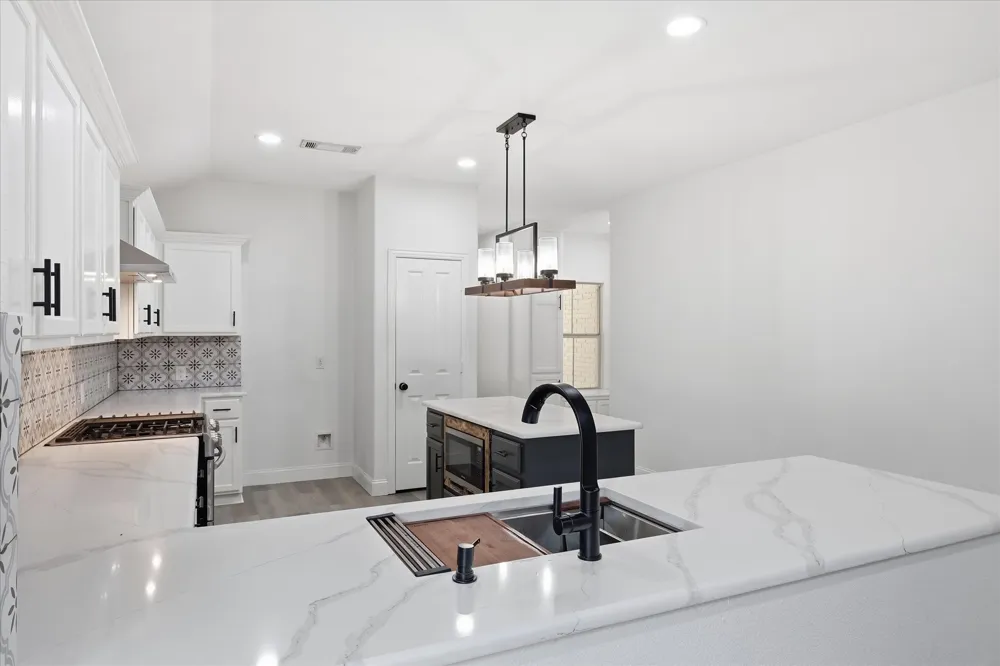 5608 Millers Creek Drive Argyle, TX 76226