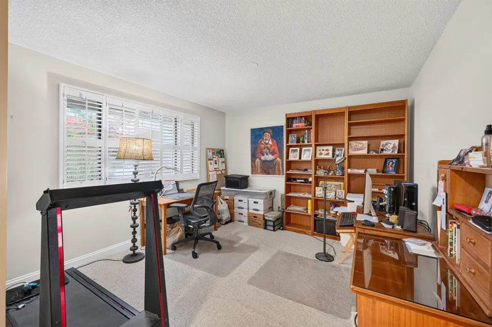 1401 NE 9th Street #20 Fort Lauderdale, FL 33304