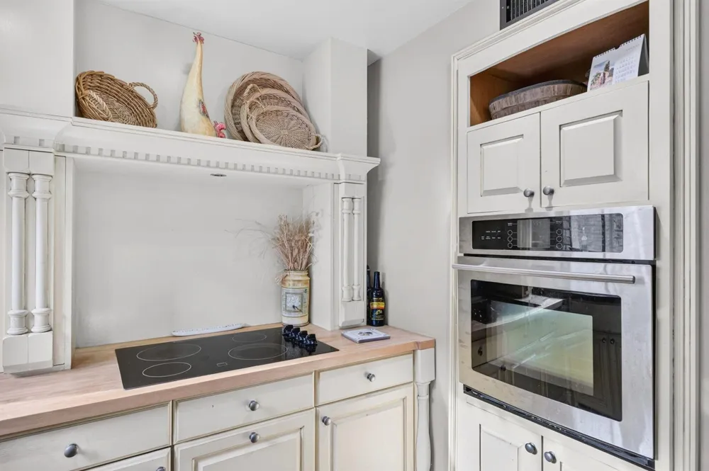 1401 NE 9th Street #20 Fort Lauderdale, FL 33304
