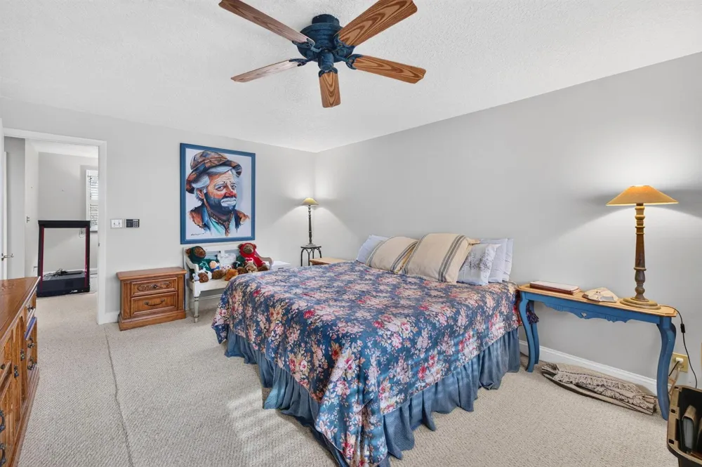 1401 NE 9th Street #20 Fort Lauderdale, FL 33304