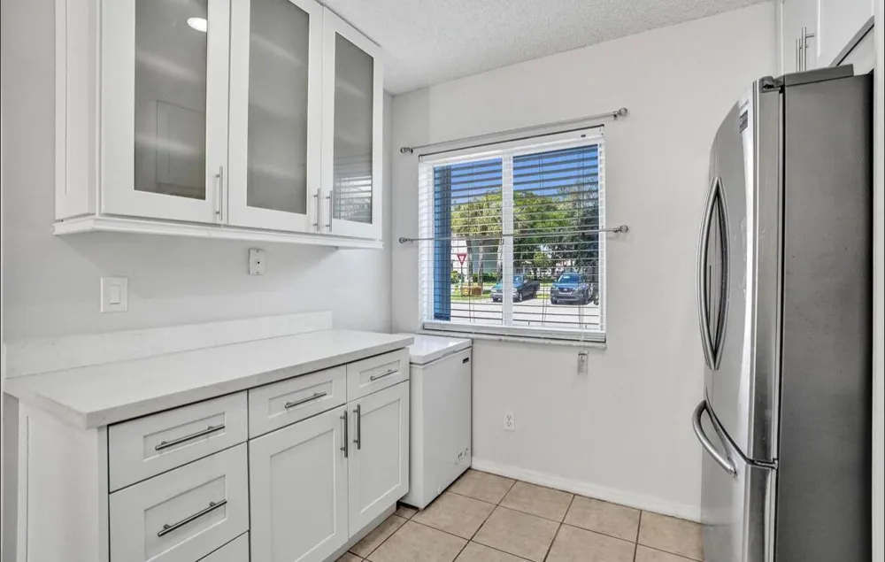 552 NW 208th Terrace Pembroke Pines, FL 33029