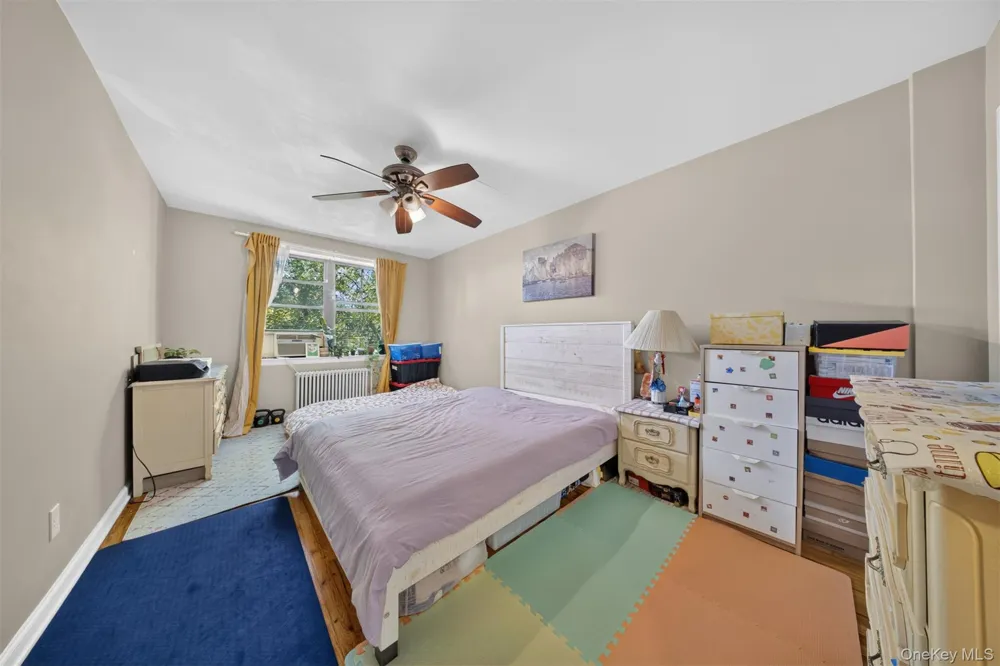 215-43 48th Ave #3E Bayside, NY 11361