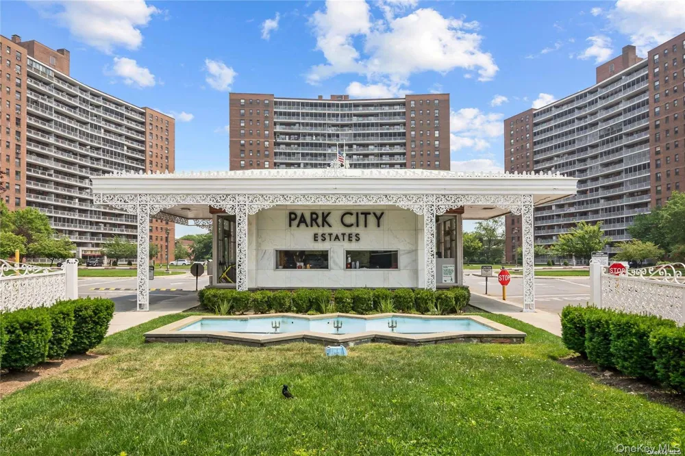 61-35 98th Street #2C Rego Park, NY 11374