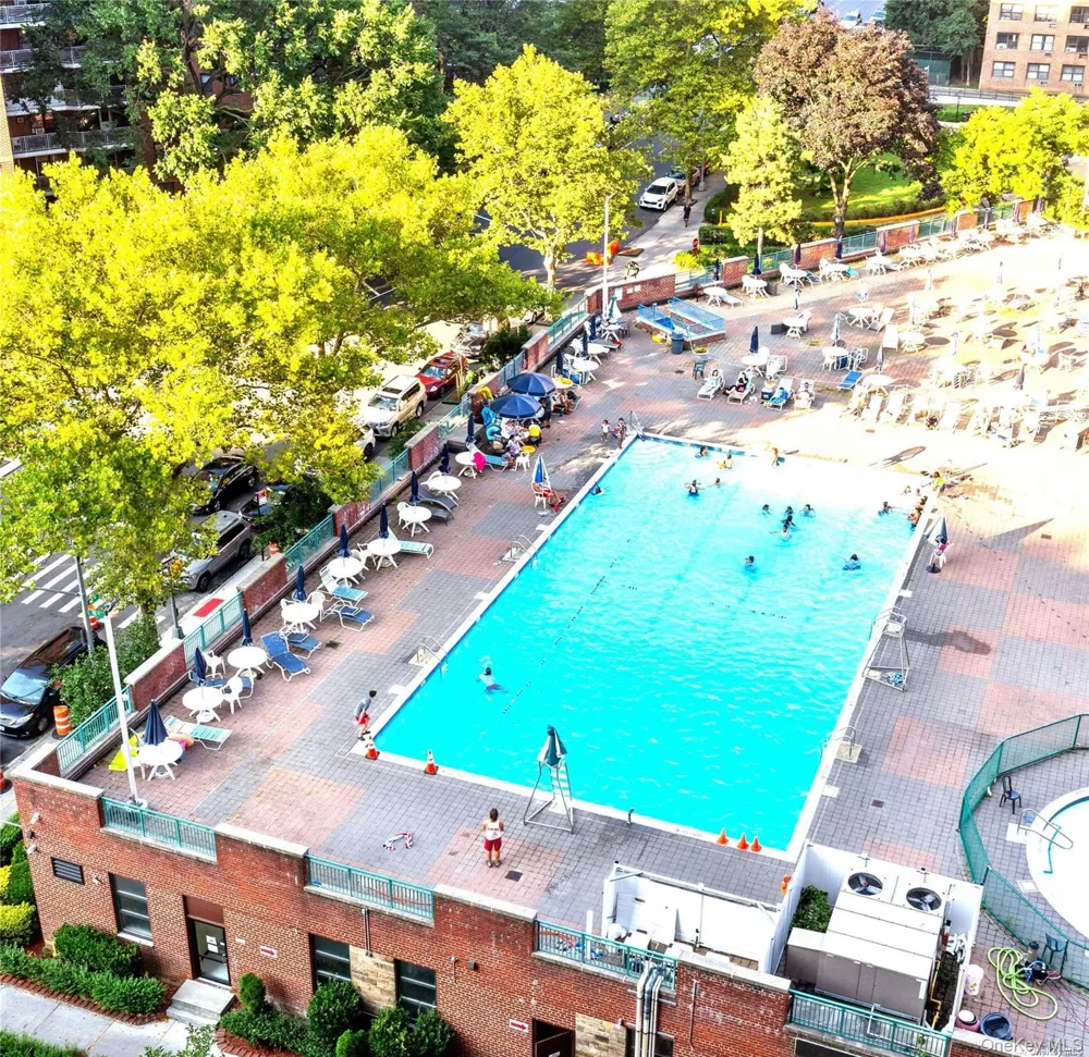 61-35 98th Street #2C Rego Park, NY 11374