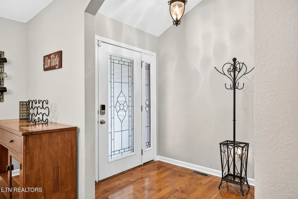 50 Ross Place Monterey, TN 38574