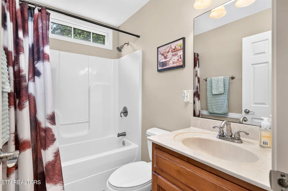 50 Ross Place Monterey, TN 38574