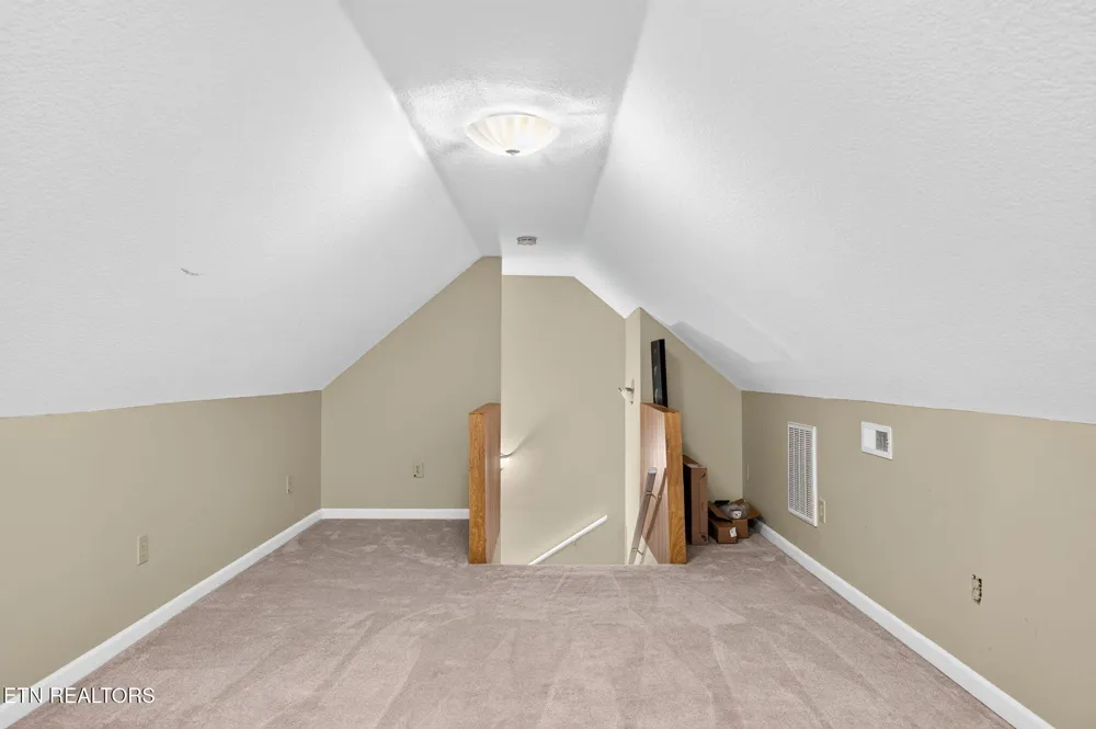 50 Ross Place Monterey, TN 38574