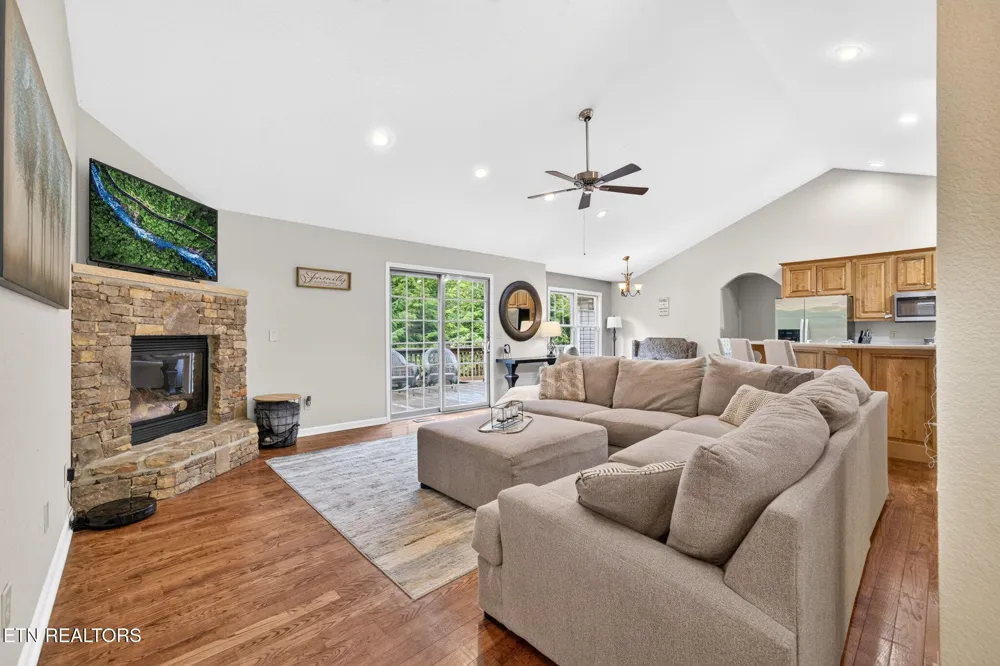 50 Ross Place Monterey, TN 38574