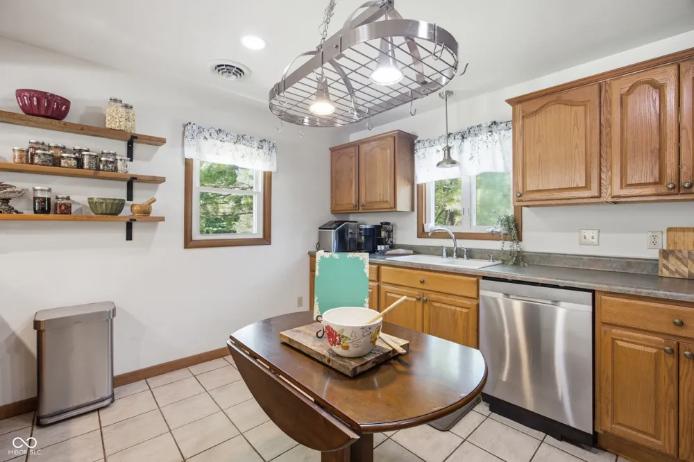 8271 W County Road 700 Middletown, IN 47356
