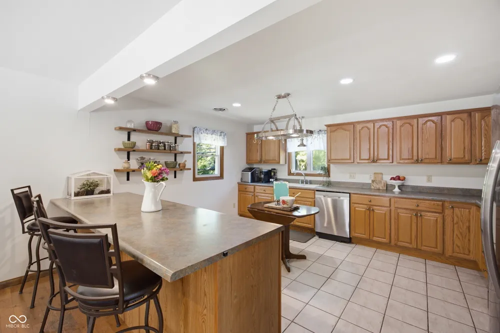 8271 W County Road 700 Middletown, IN 47356