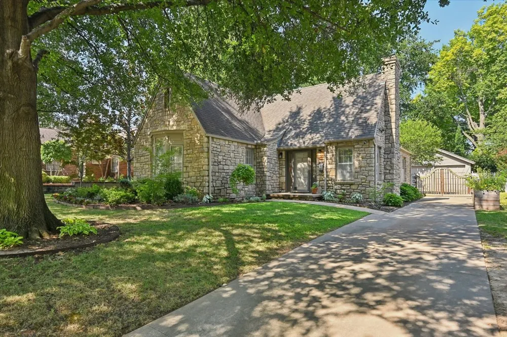3308 S Utica Avenue Tulsa, OK 74105