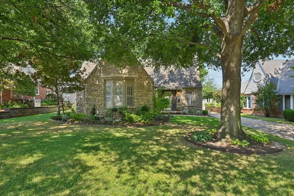 3308 S Utica Avenue Tulsa, OK 74105
