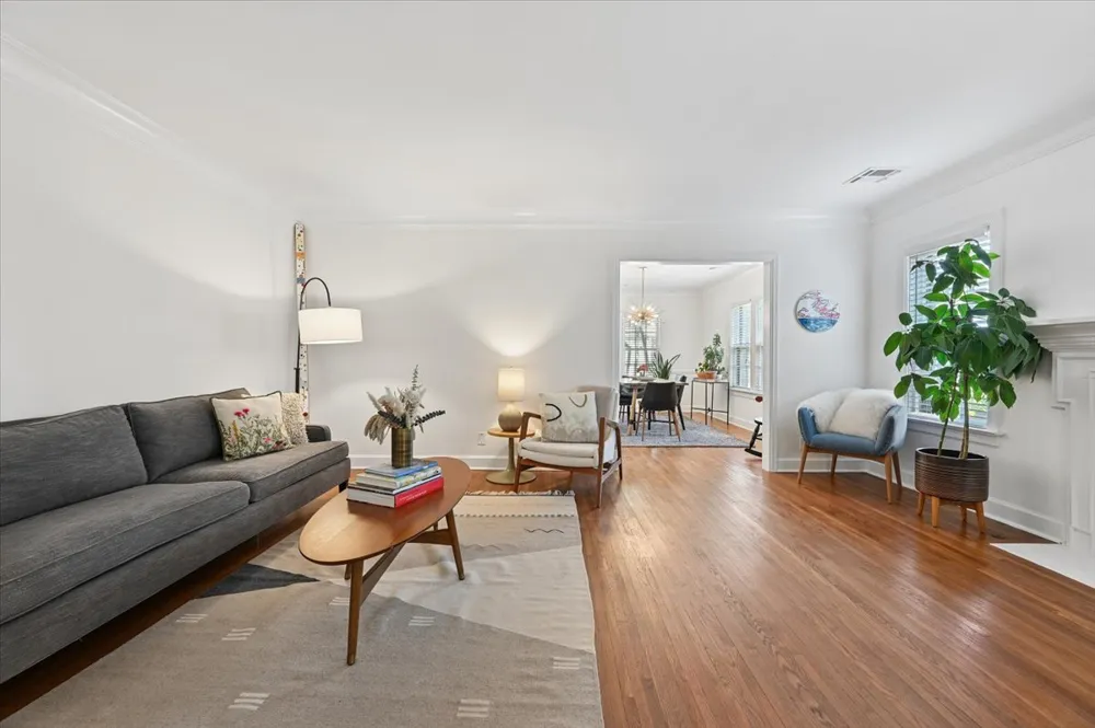 3308 S Utica Avenue Tulsa, OK 74105