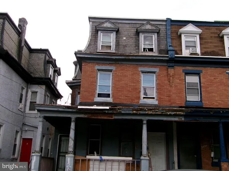 1208 W ROCKLAND STREET Philadelphia, PA 19141