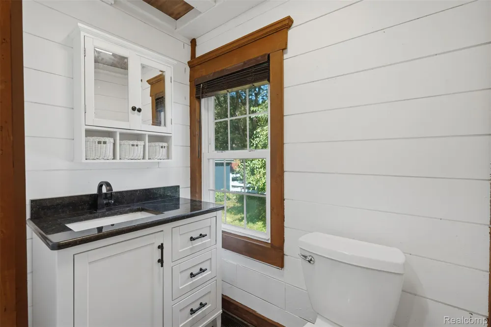 8880 Cedar Lake Road Putnam Township, MI 48169