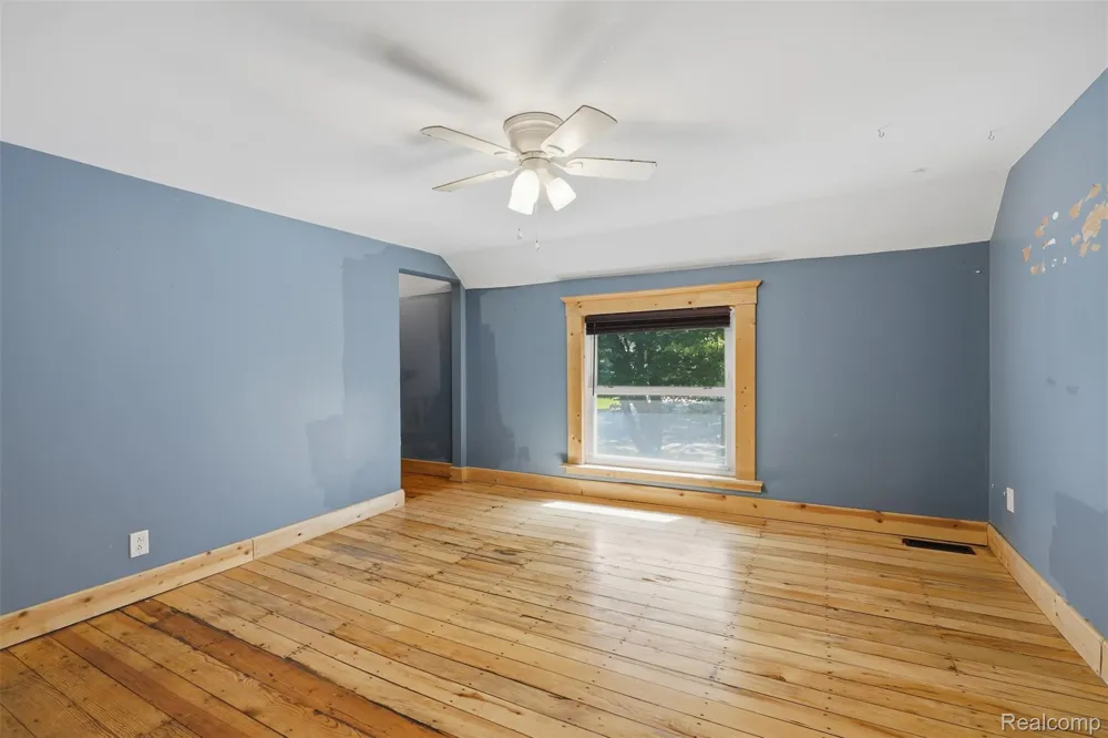 8880 Cedar Lake Road Putnam Township, MI 48169