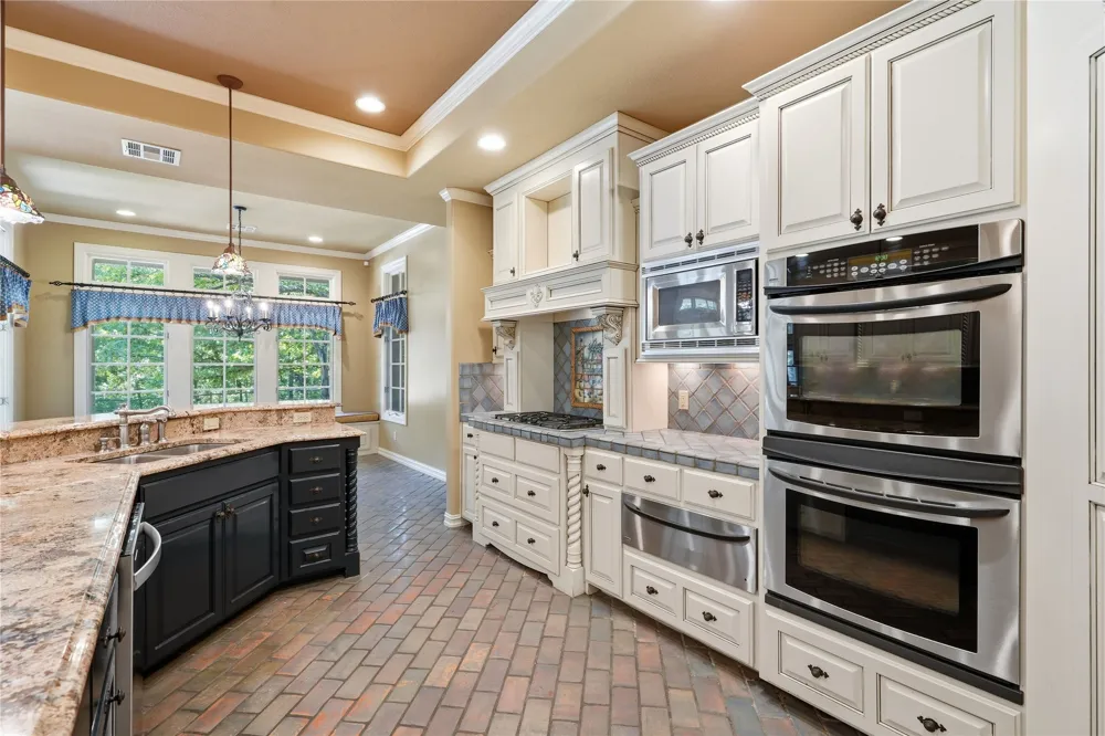 11905 S 4th Street Jenks, OK 74037
