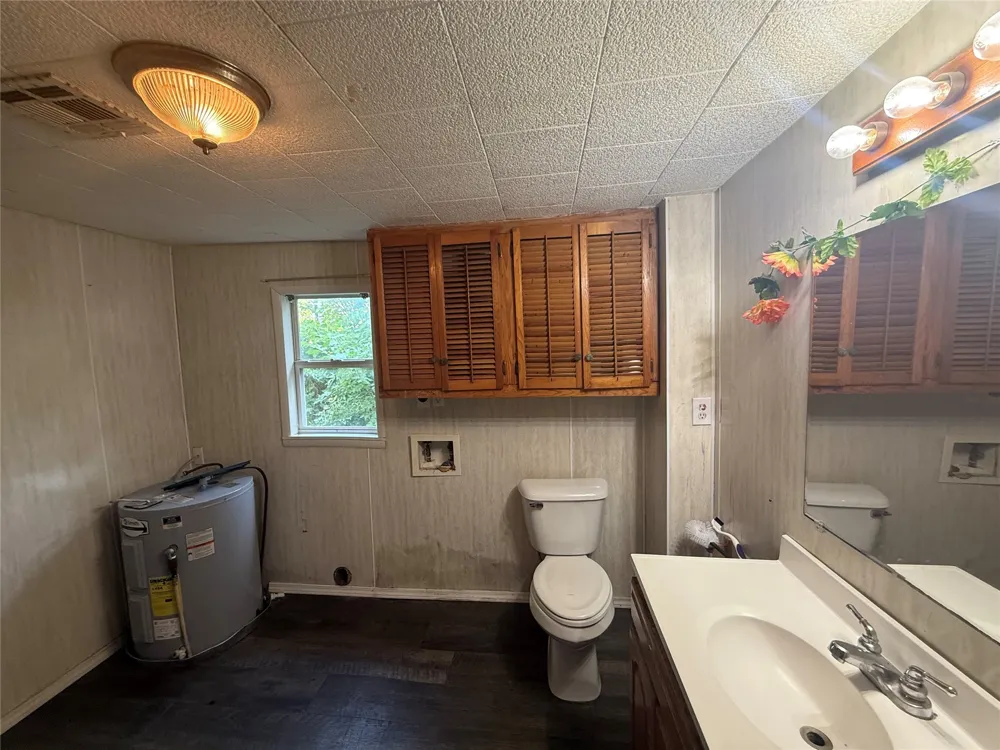1207 NW C STREET Ardmore, OK 73401