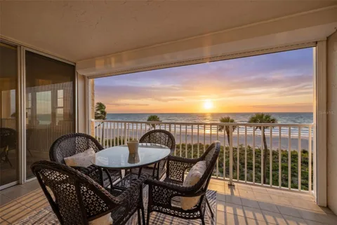 4325 GULF OF MEXICO DRIVE #402