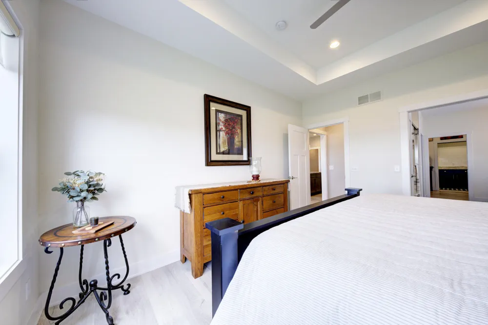 144 Bloomfield Boulevard Brooklyn, MI 49230
