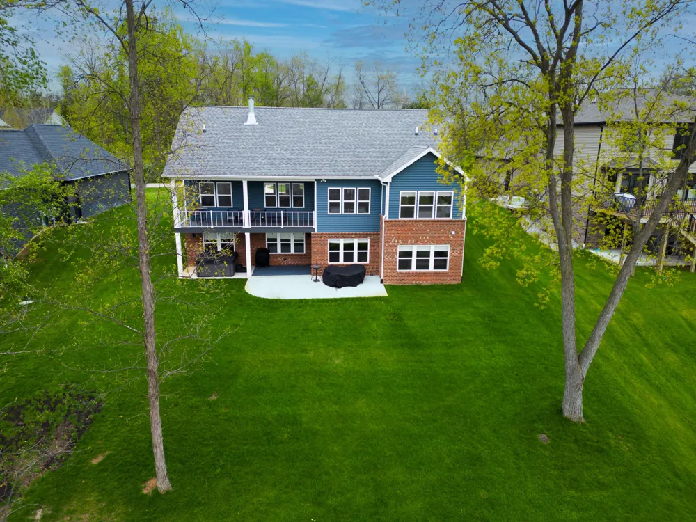 144 Bloomfield Boulevard Brooklyn, MI 49230