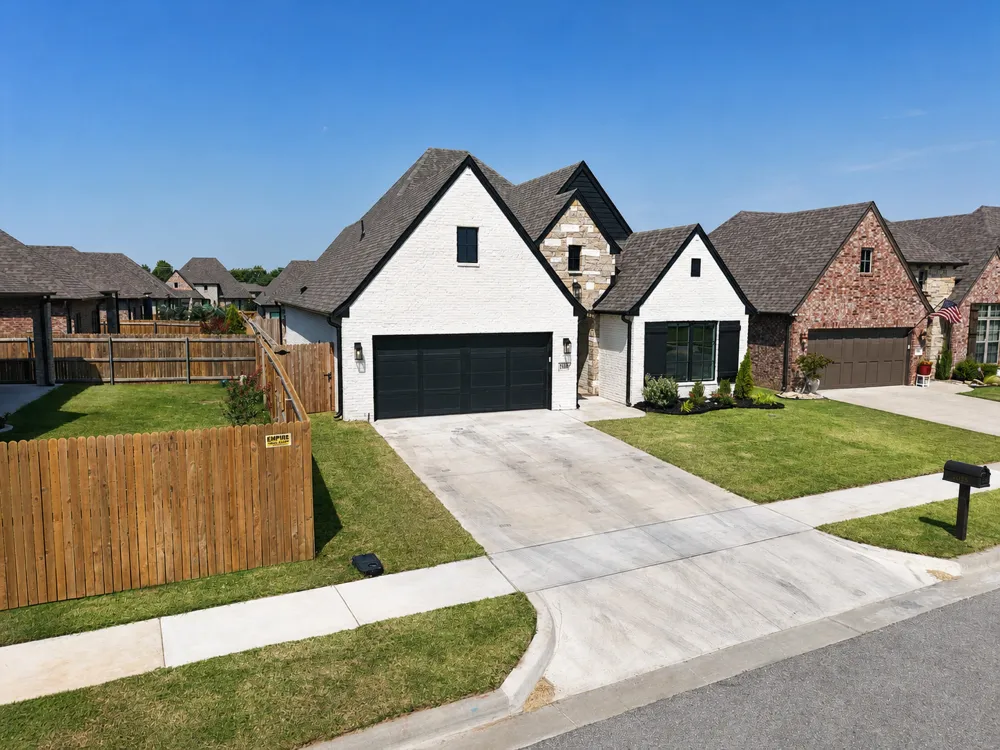 7912 146th EastAvenue Owasso, OK 74055
