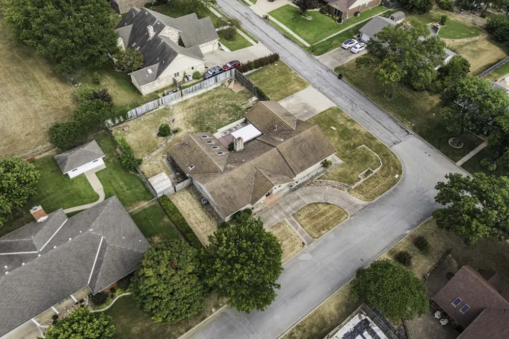 2918 Longridge Lane Bartlesville, OK 74006