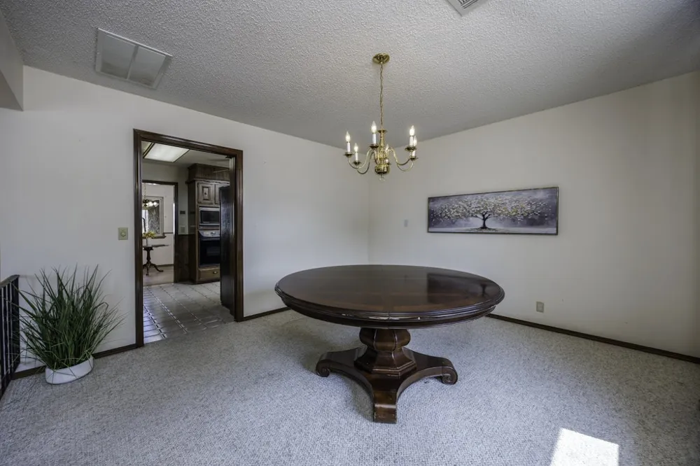 2918 Longridge Lane Bartlesville, OK 74006