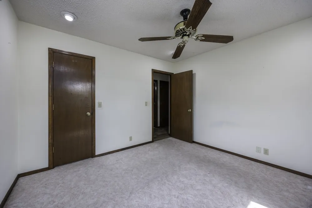 2918 Longridge Lane Bartlesville, OK 74006