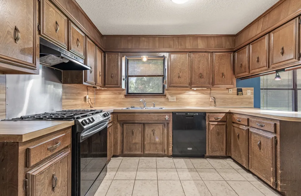 16725 E 127th Street S Broken Arrow, OK 74011
