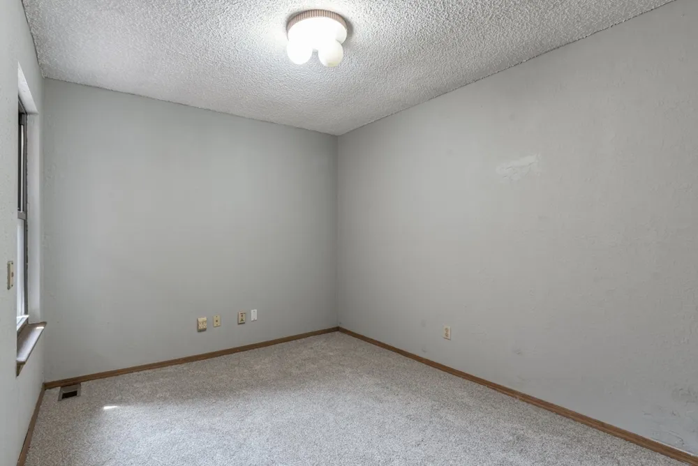 16725 E 127th Street S Broken Arrow, OK 74011