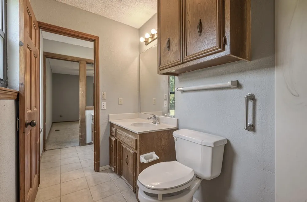 16725 E 127th Street S Broken Arrow, OK 74011