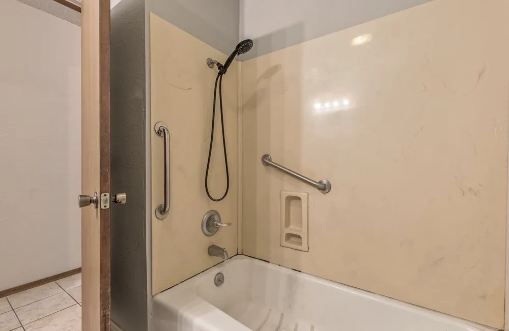 16725 E 127th Street S Broken Arrow, OK 74011