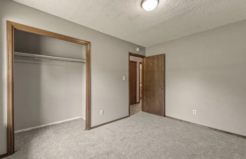 16725 E 127th Street S Broken Arrow, OK 74011