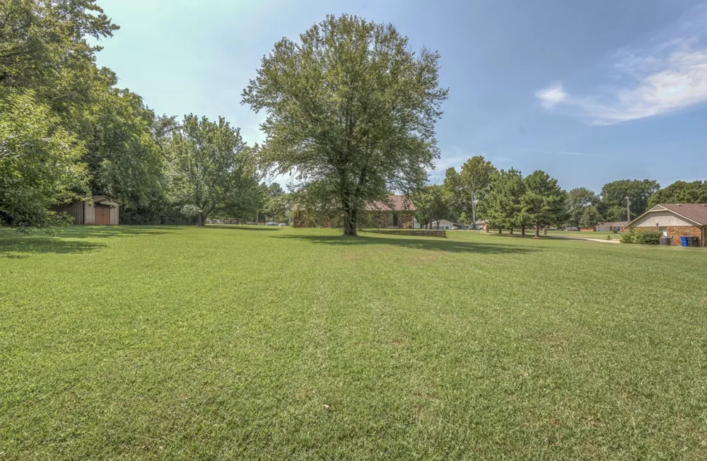 16725 E 127th Street S Broken Arrow, OK 74011