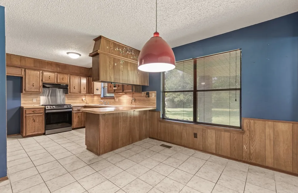 16725 E 127th Street S Broken Arrow, OK 74011